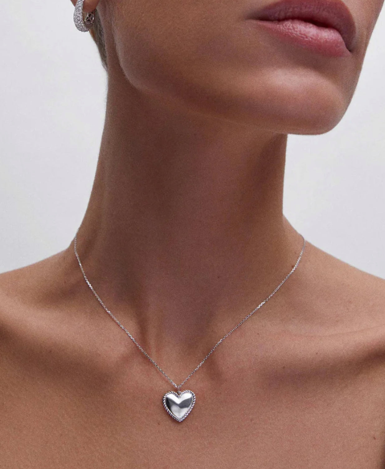 CULPA X NUESTRA NECKLACE